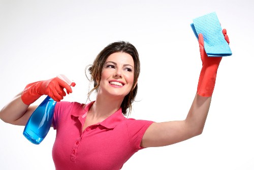 Deep rug cleaning process in a Coulsdon household